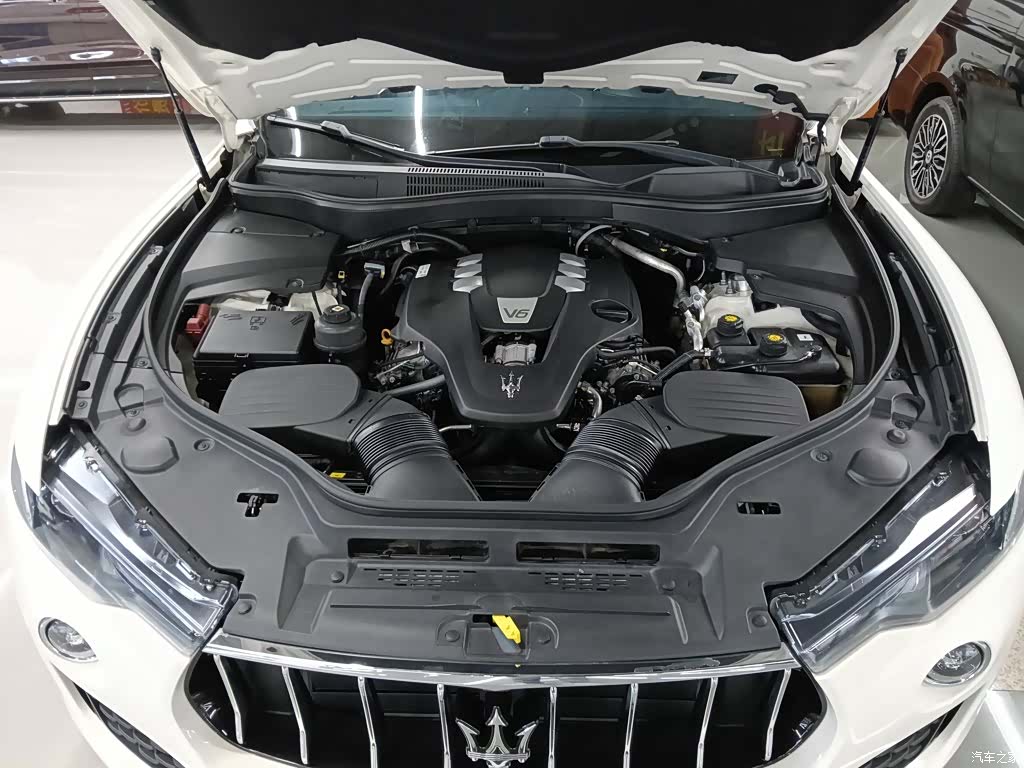 Maserati Levante, 2017 20