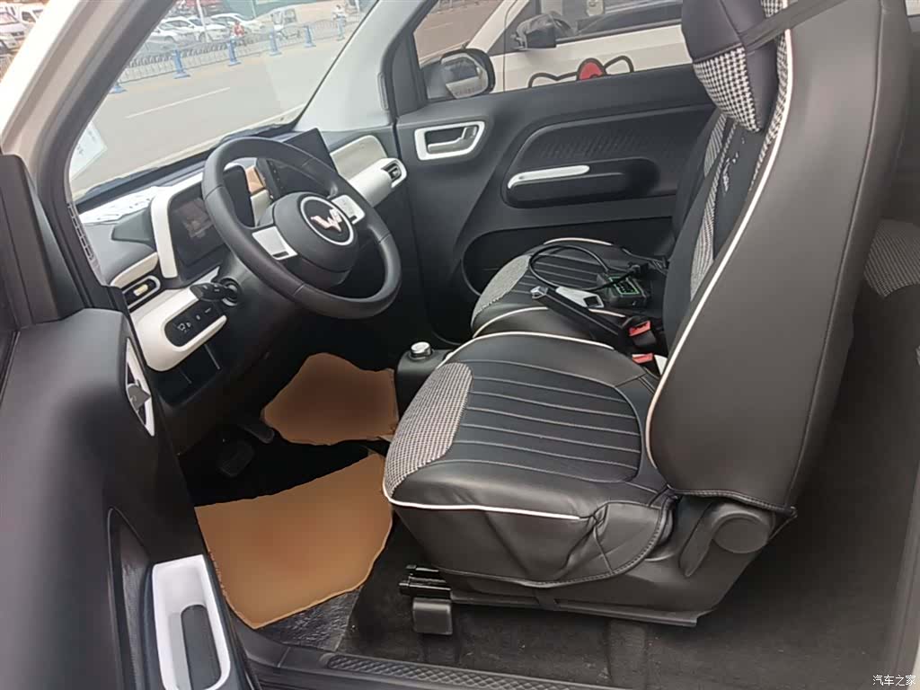 Wuling MINIEV, 2025 15