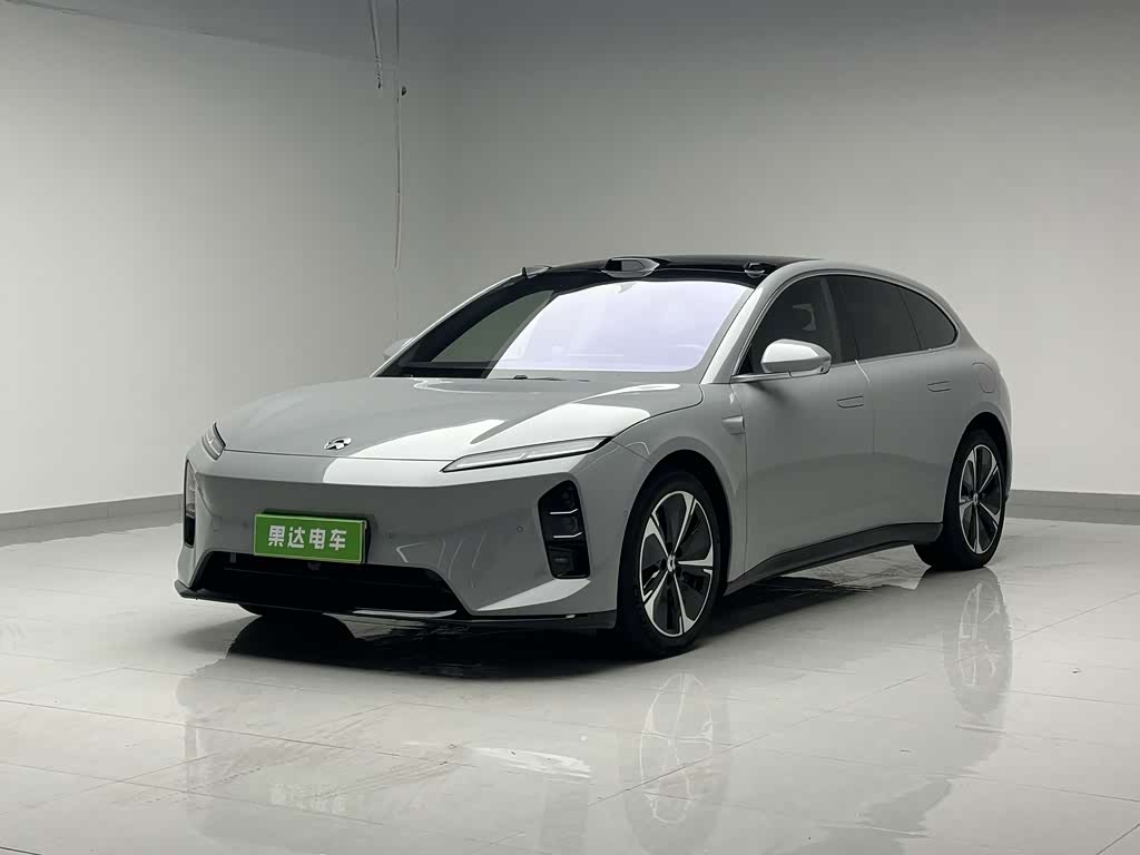 NIO ET5T