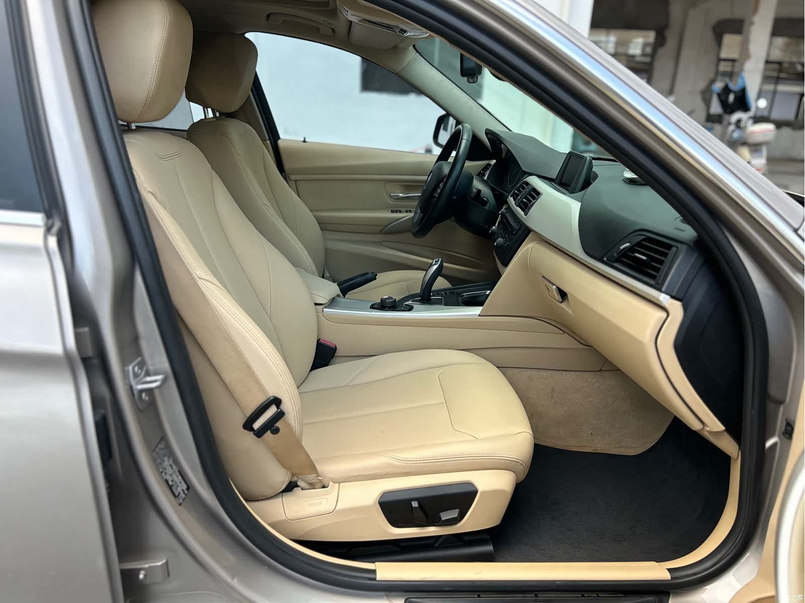 BMW 3 Series, 2015 33