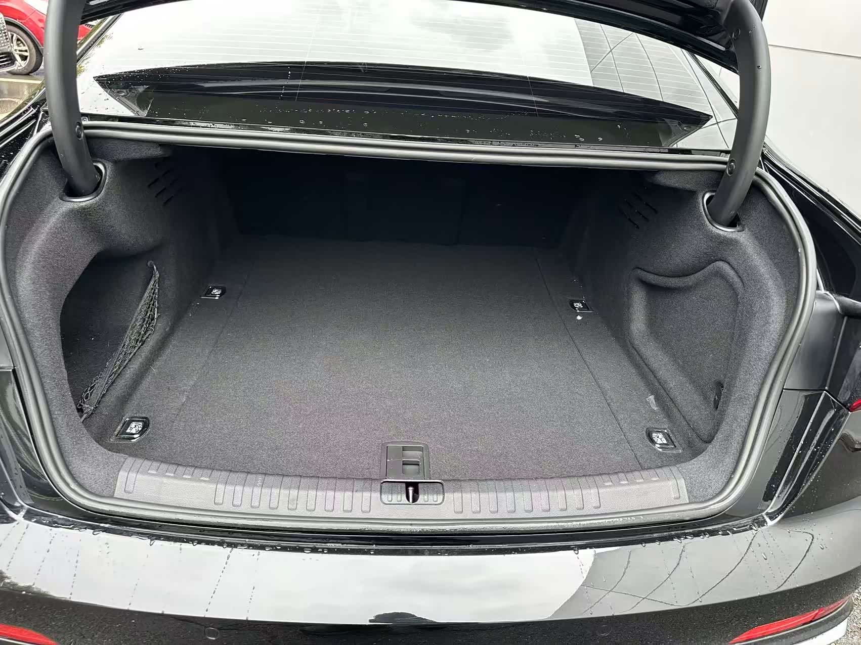 Audi A6L, 2025 все фото