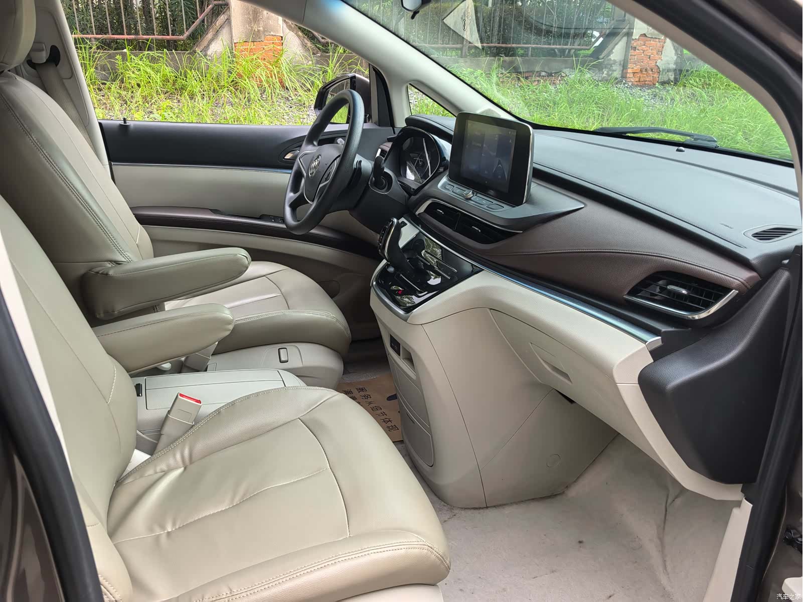 Buick GL8, 2022 22