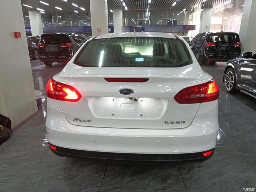 Ford Focus, 2018 6