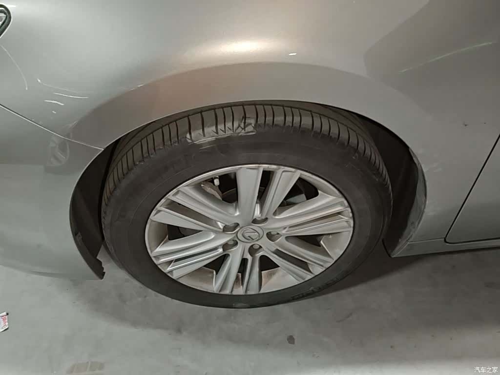 Lexus ES, 2015 23