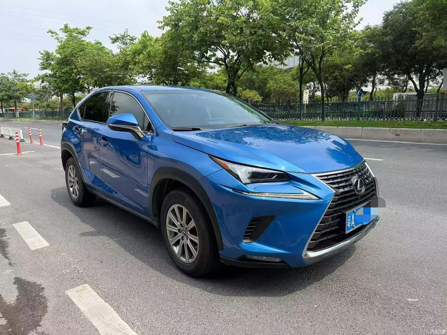 Lexus NX, 2019 3