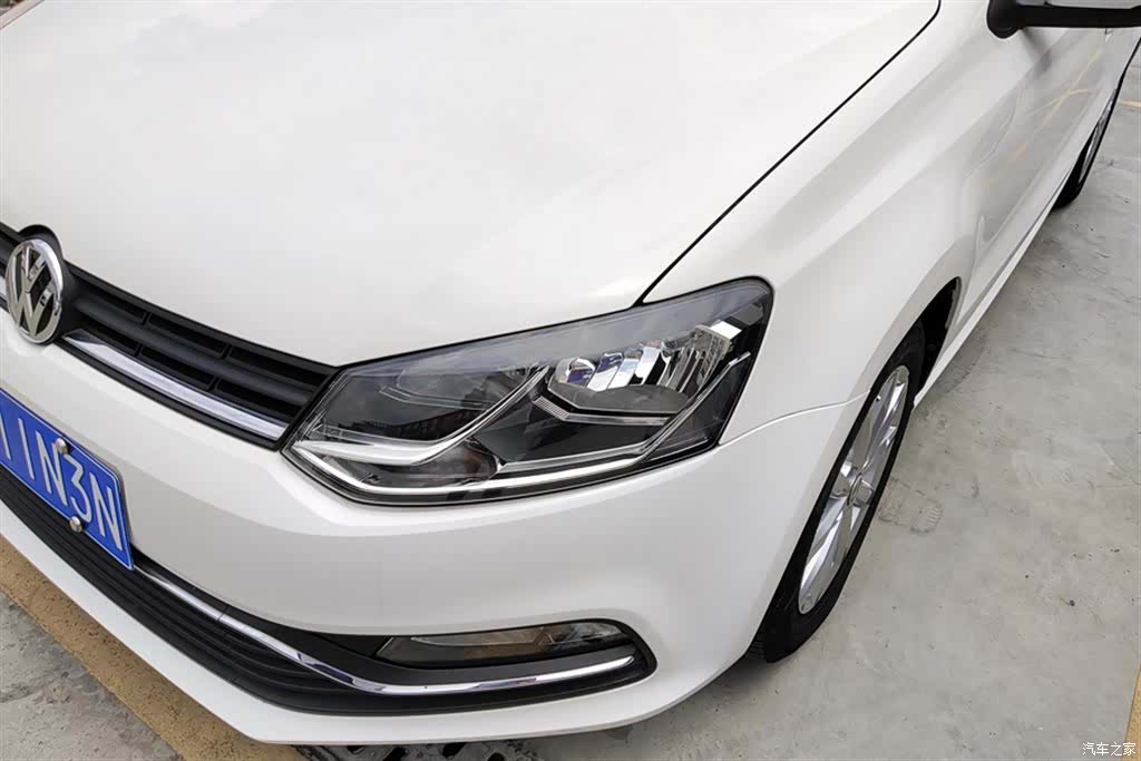 Volkswagen Polo, 2017 все фото