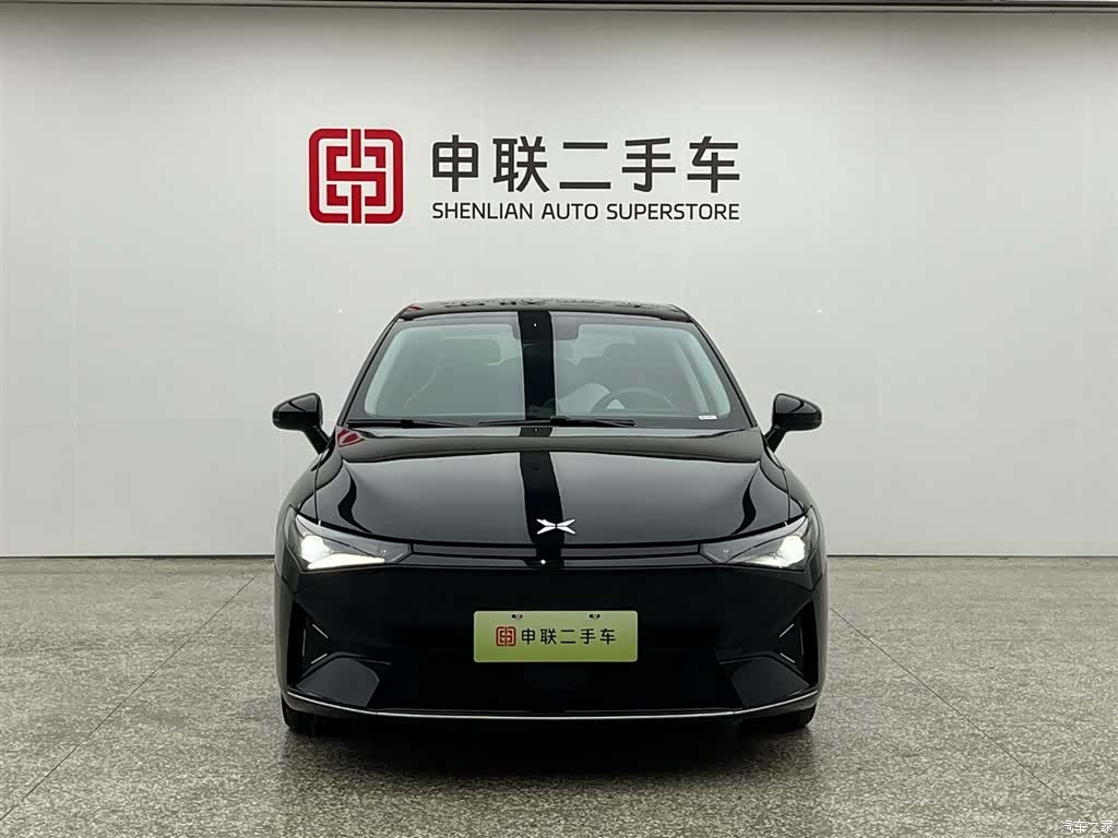Xpeng P5, 2022 все фото
