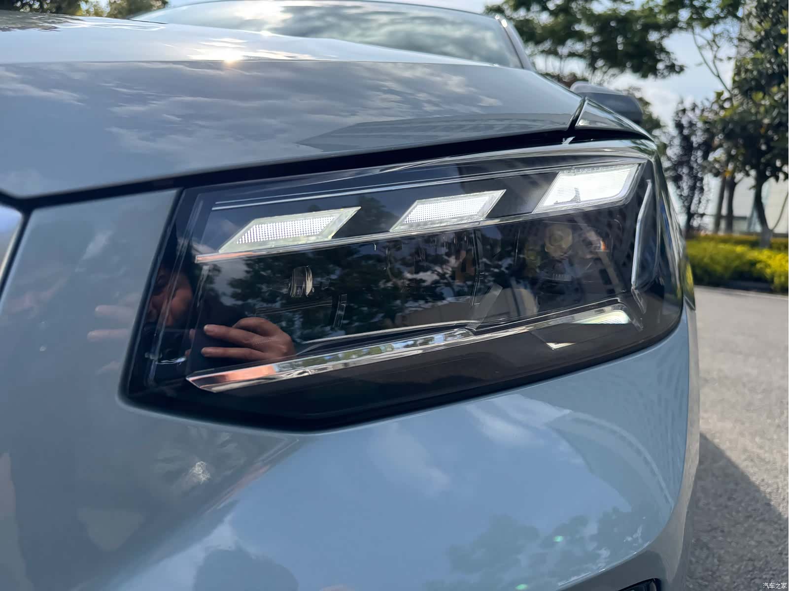 Audi Q2L, 2024 18
