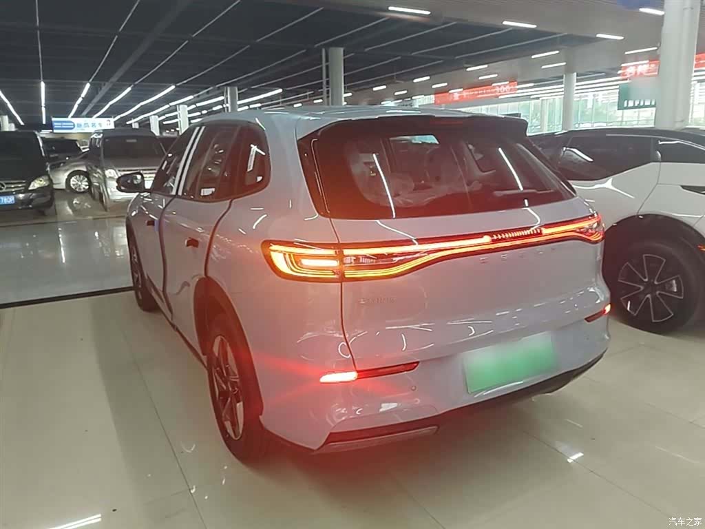 Geely Galaxy E5, 2026 все фото
