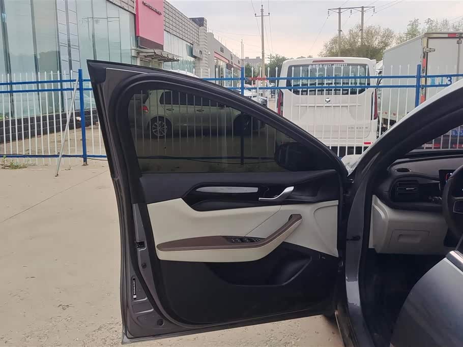 BYD Qin Yuan