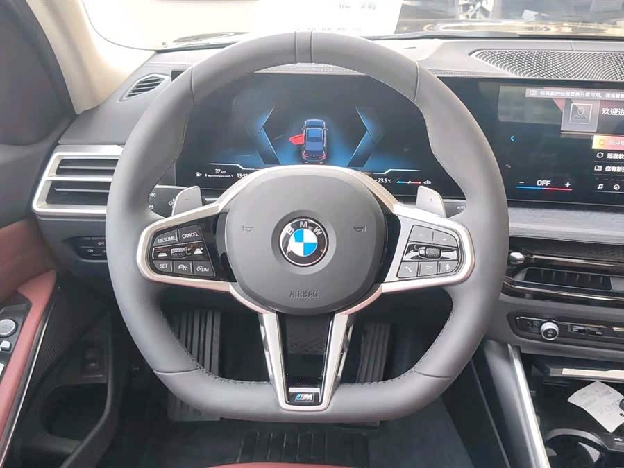BMW 3 Series 2025, фото 12
