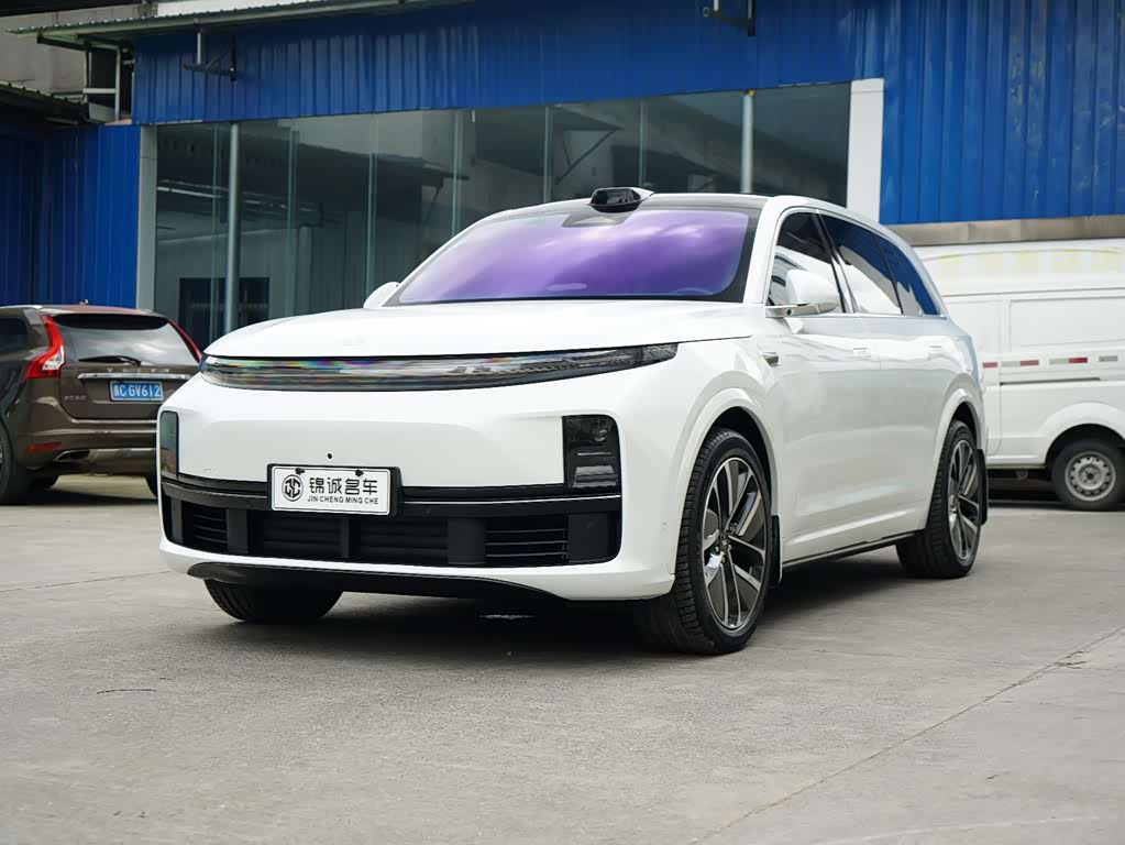 Li Auto L7