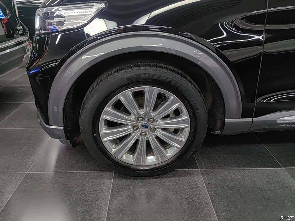 Ford Explorer, 2021 23