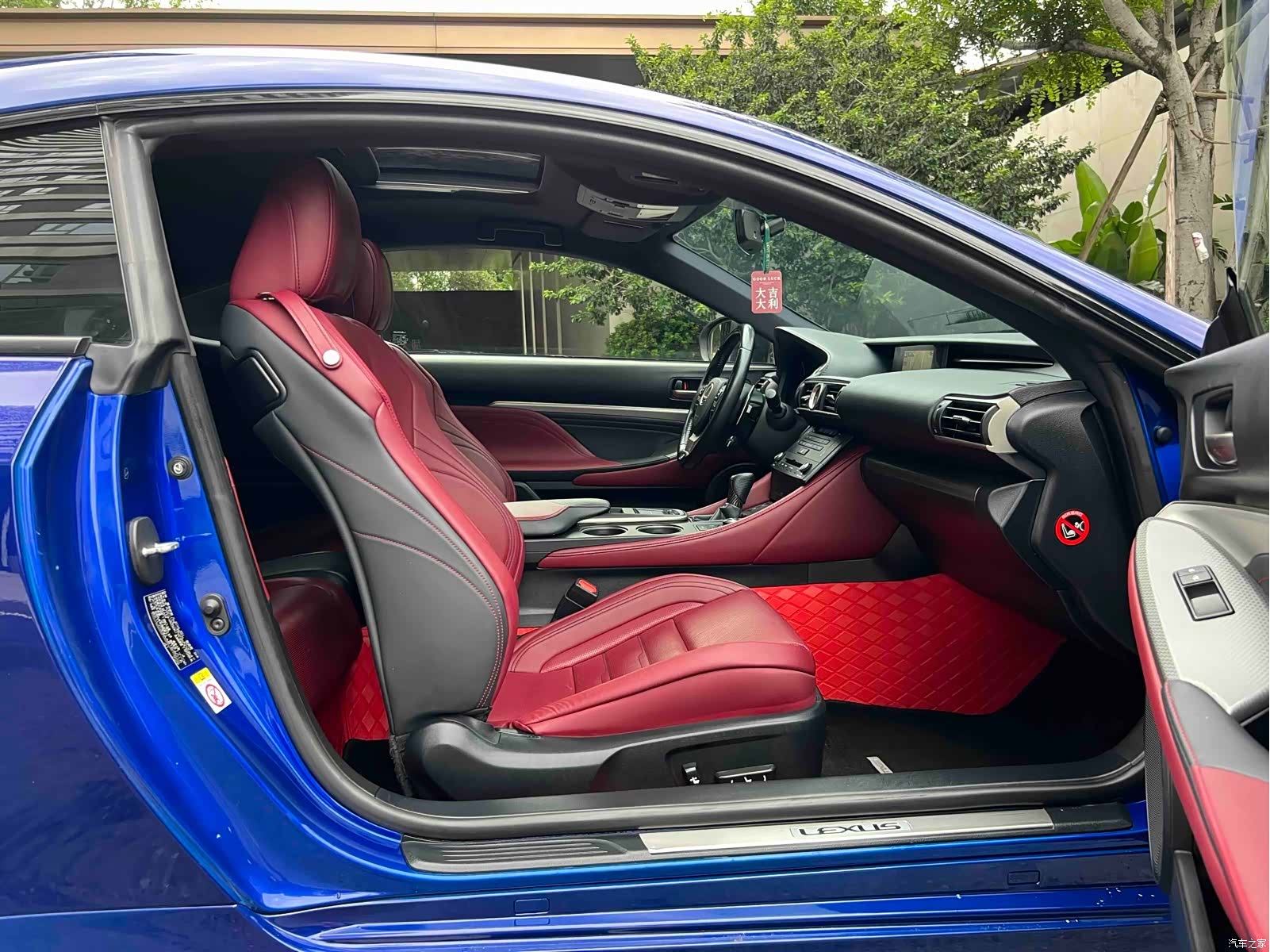 Lexus RC, 2017 14
