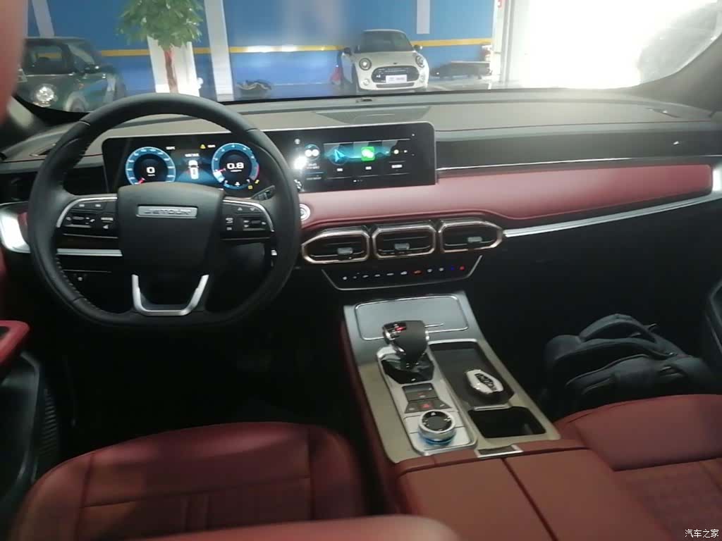 Jetour X70, 2025 10