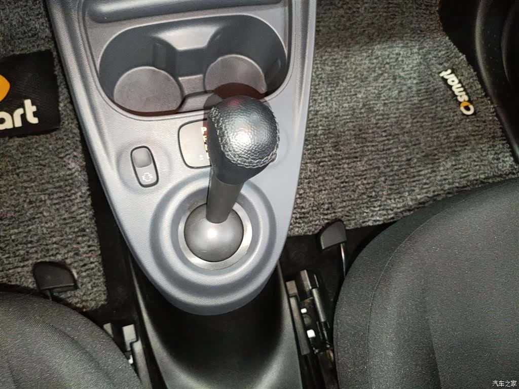 Smart Fortwo, 2018 14