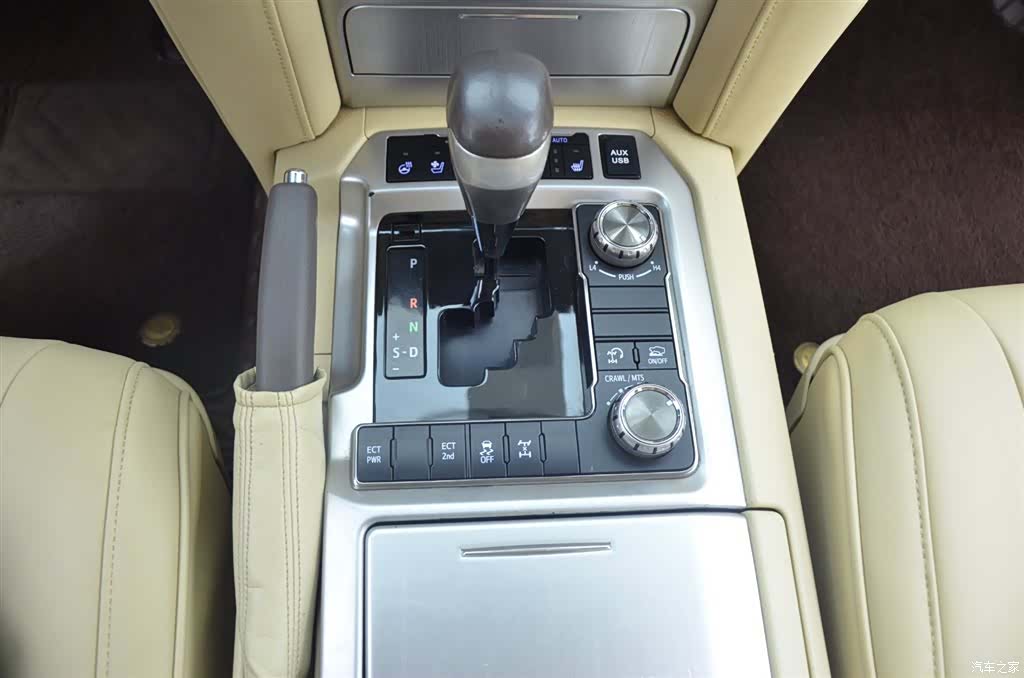 Toyota Land Cruiser, 2017 10