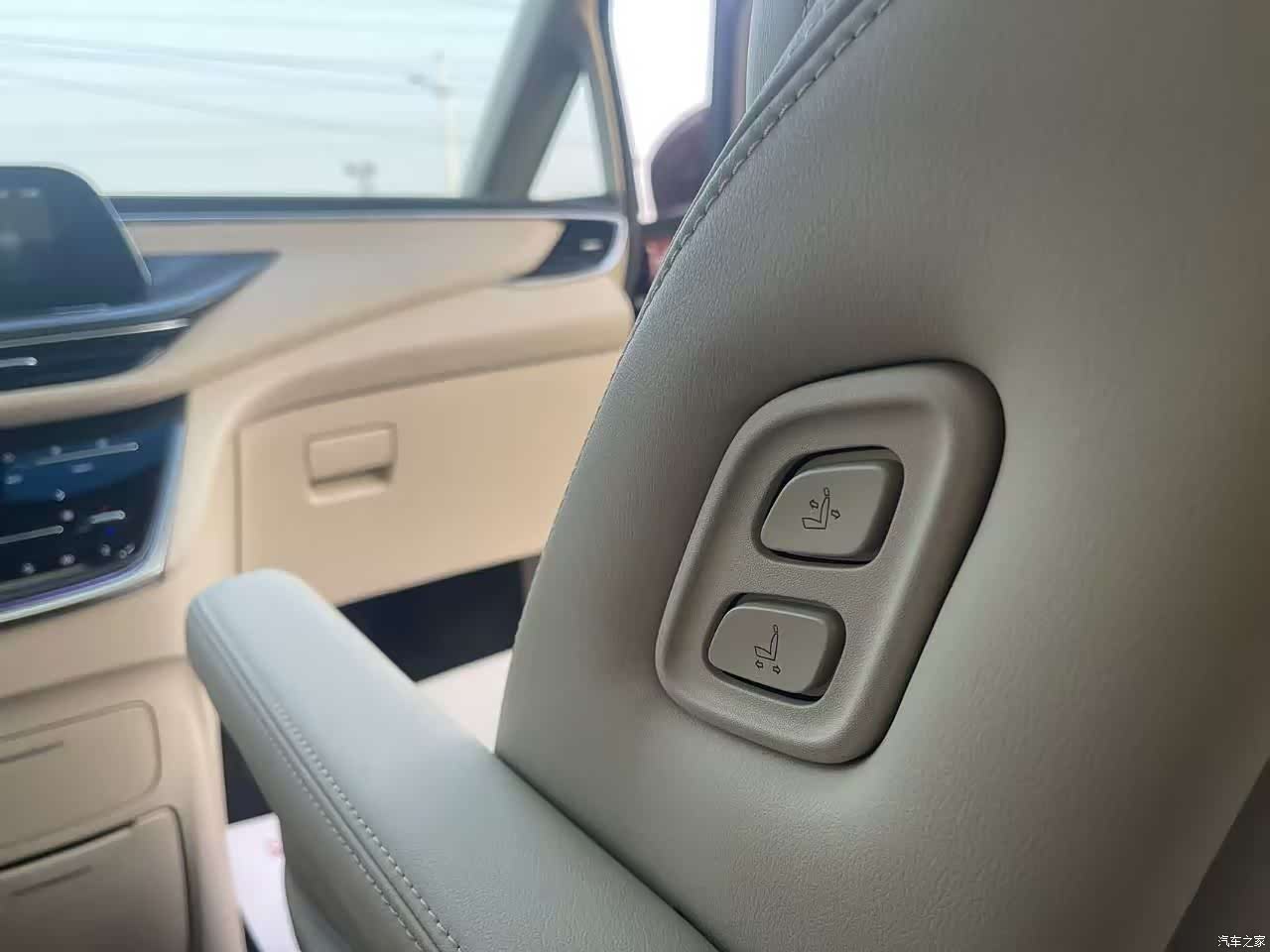 Buick GL8, 2022 25