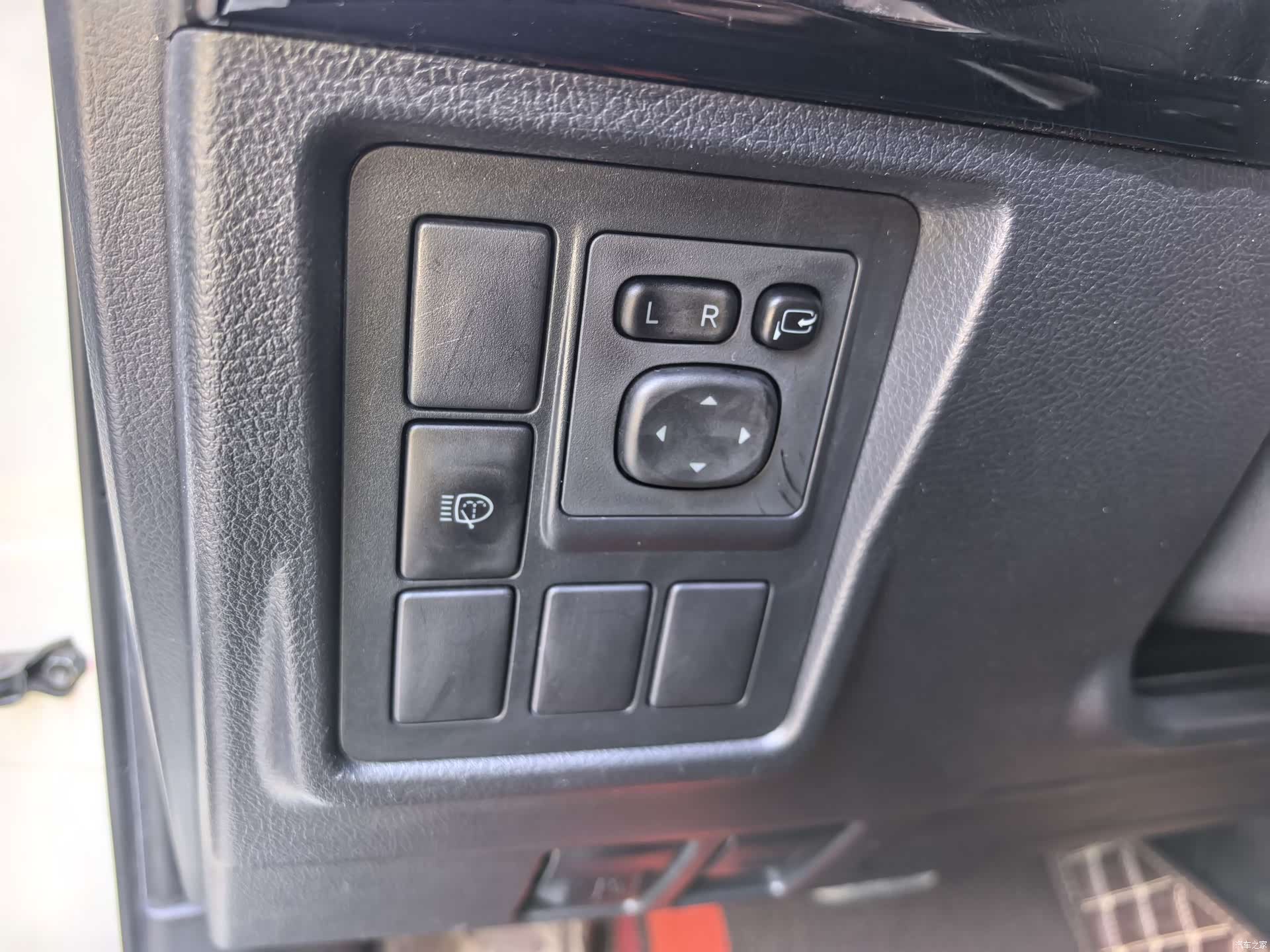 Toyota Prado, 2016 10