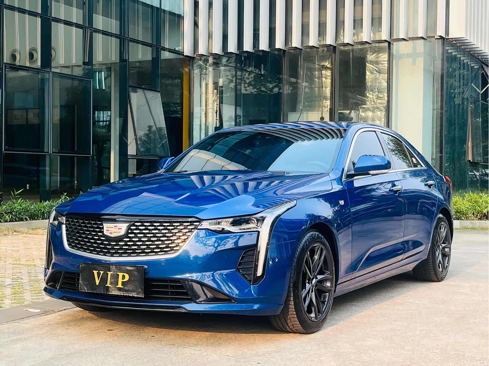 Cadillac CT4, 2022 1