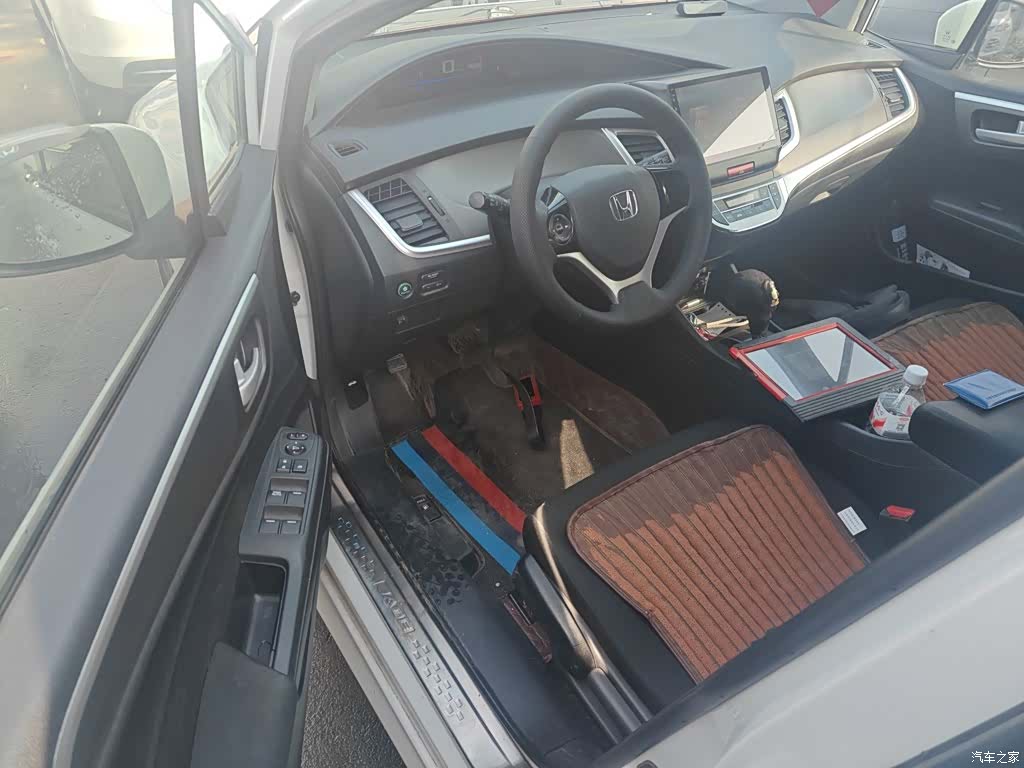 Honda Jade, 2018 16
