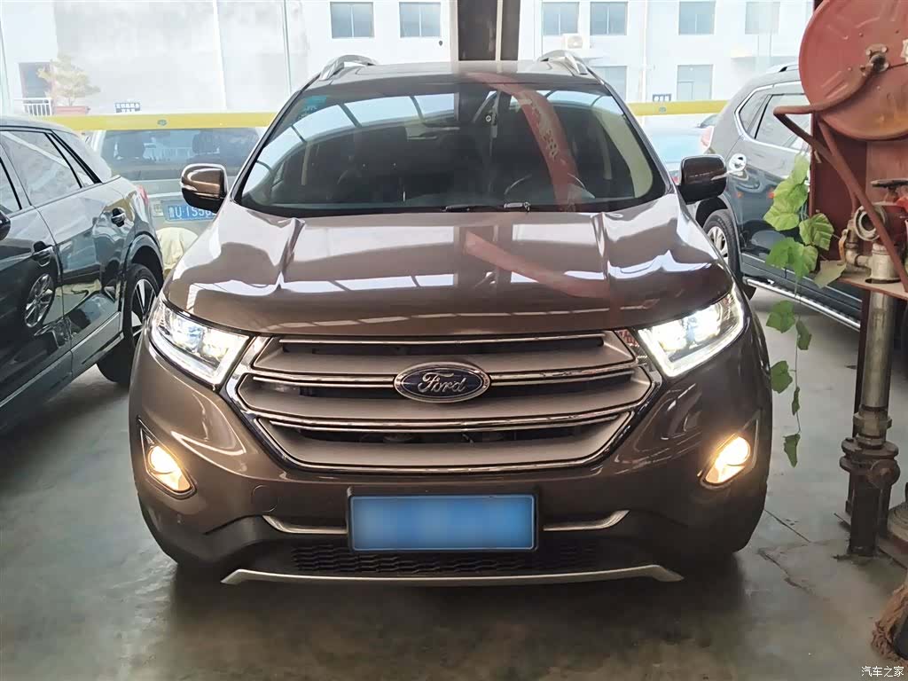 Ford Edge, 2017 3