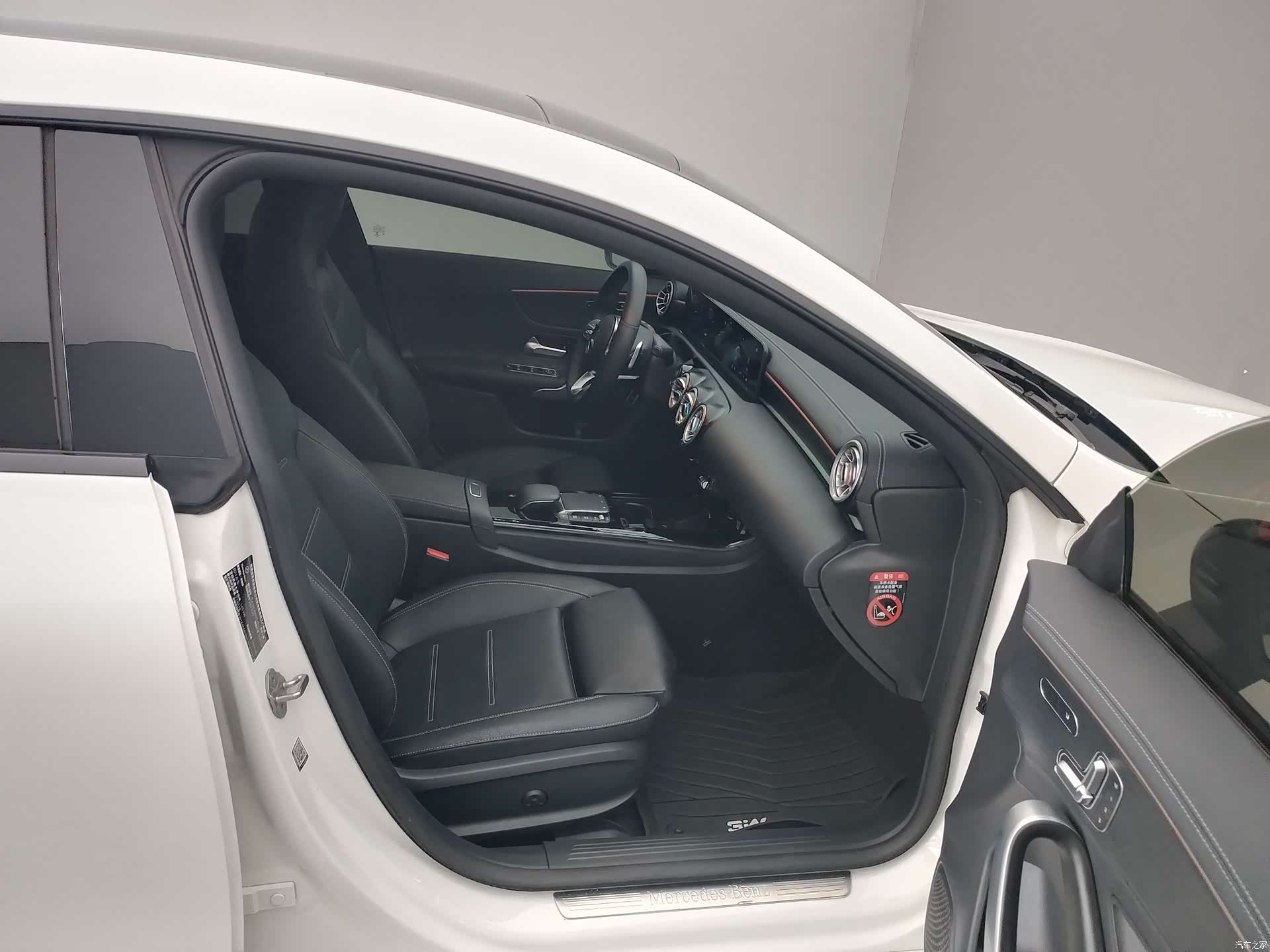 Mercedes-Benz CLA, 2020 15