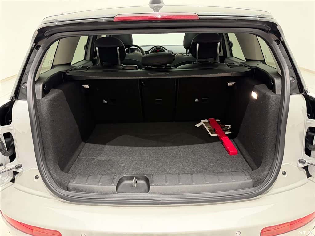 Mini Clubman, 2023 14