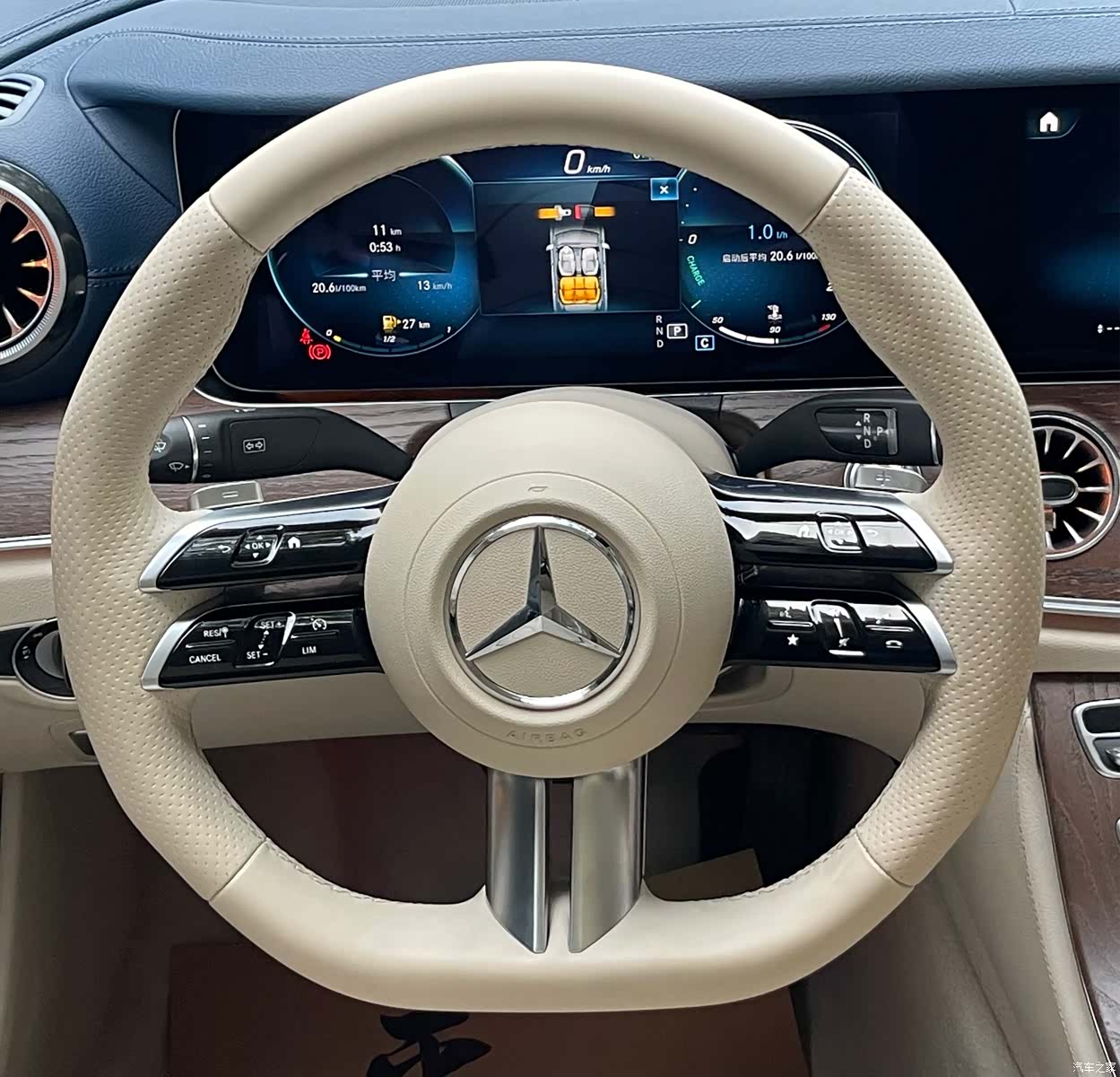 Mercedes-Benz E-Class, 2023 7