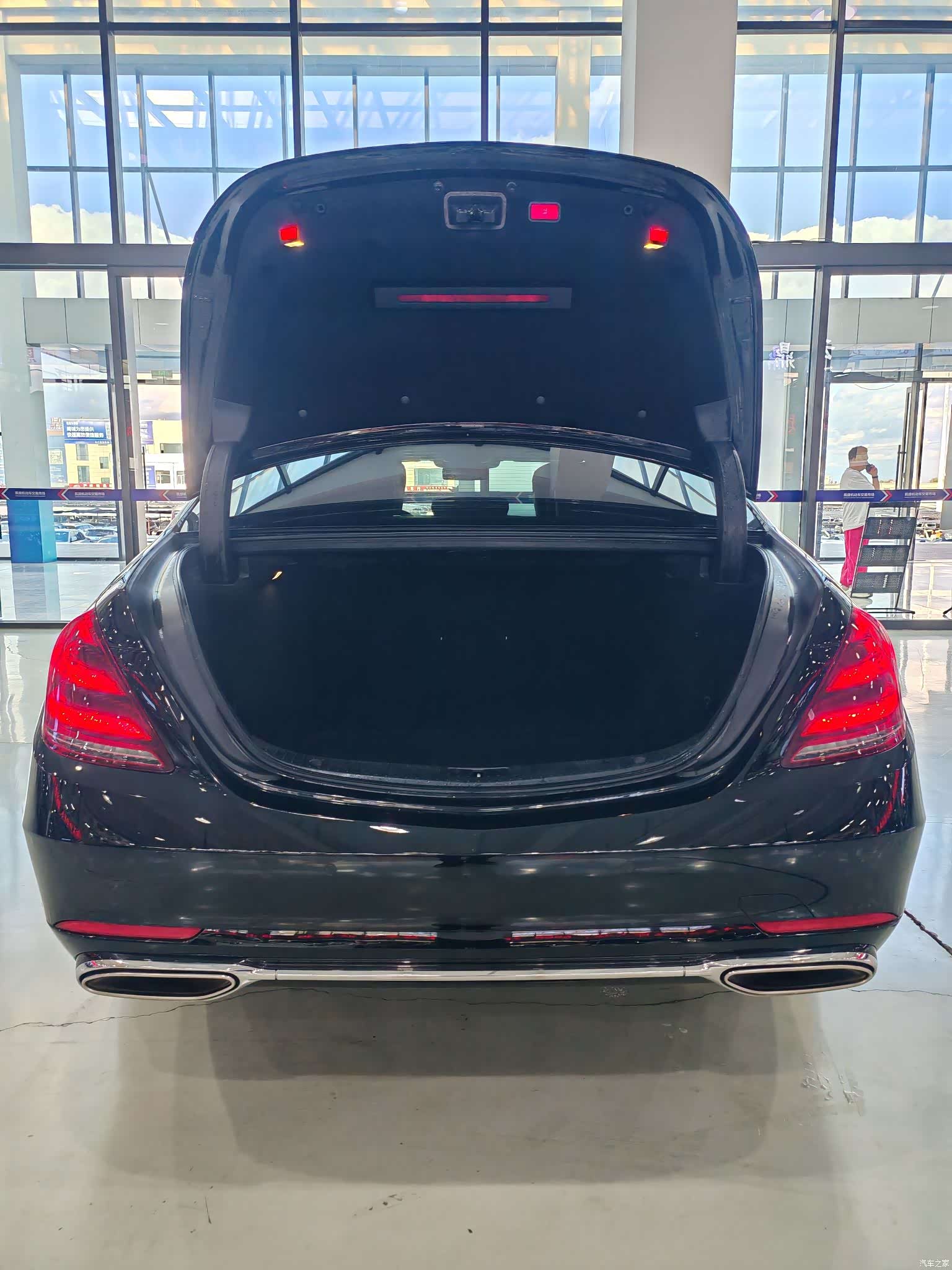 Mercedes-Benz S-Class, 2020 22
