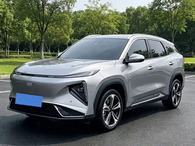 Geely Galaxy L7 2025 — купить из Китая под заказ