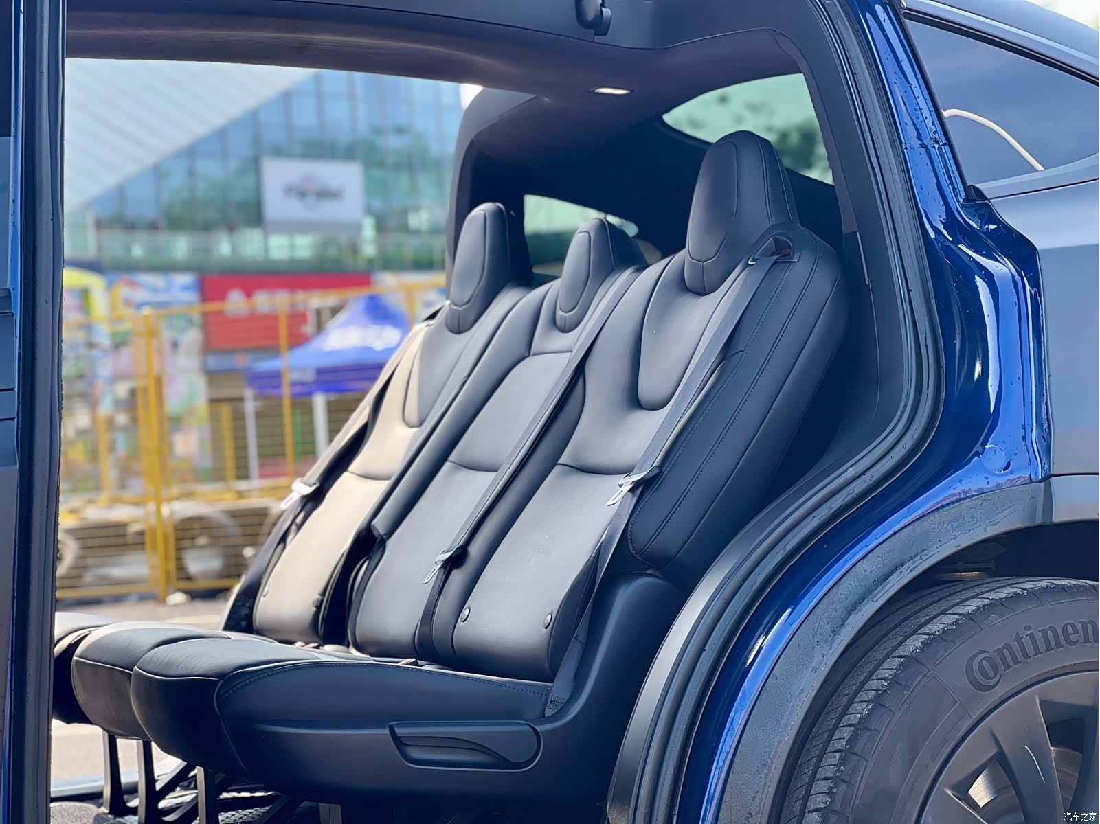 Tesla Model X, 2020 18