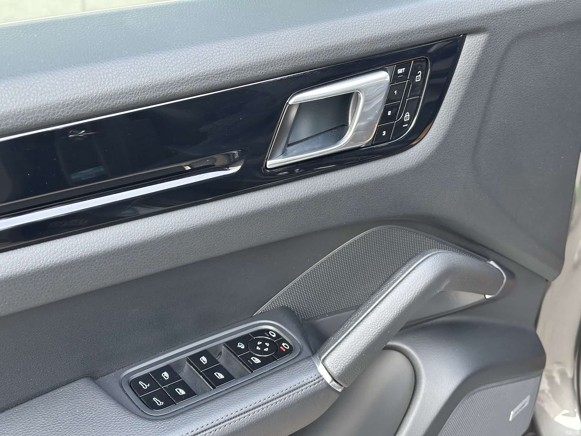 Porsche Cayenne, 2020 9