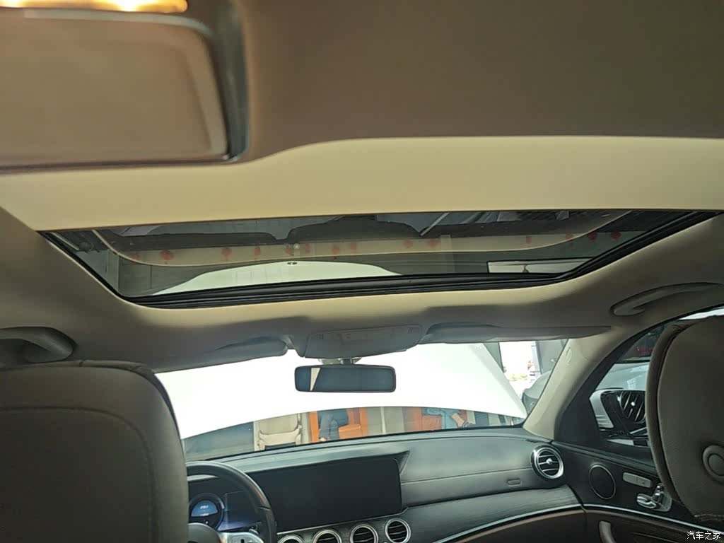 Mercedes-Benz E-Class, 2020 18
