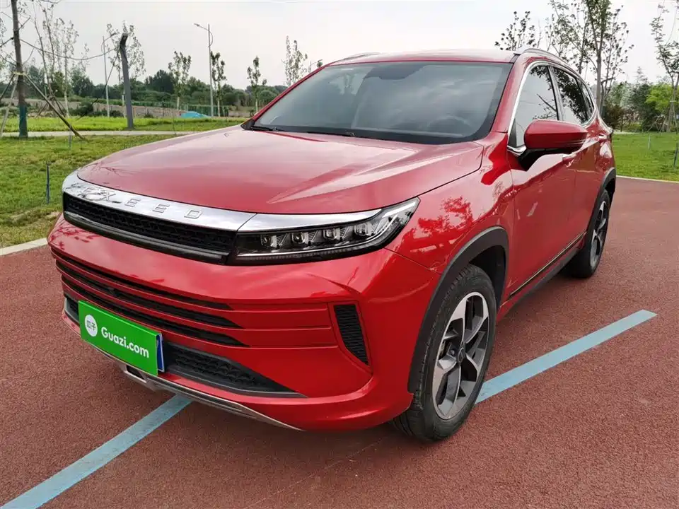 Exeed Chasing the wind