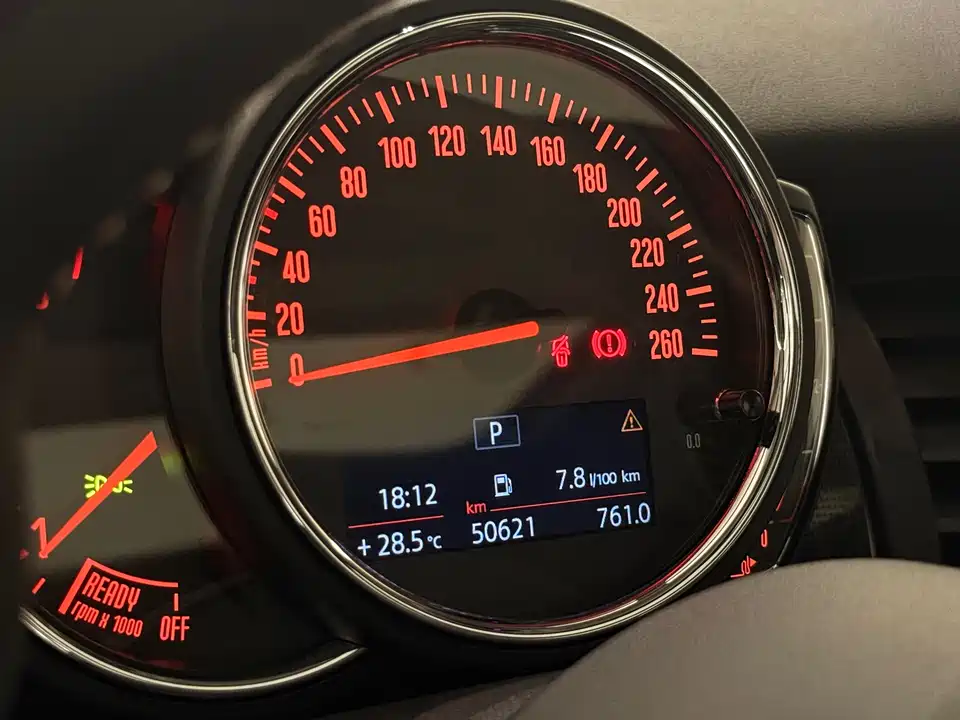 MINI MINI
