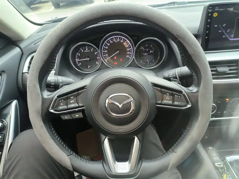 Mazda Atez