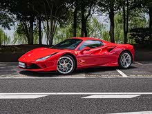 ������F8 2020�� Spider 3.9T V8