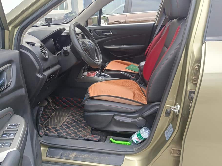 Changan CS15