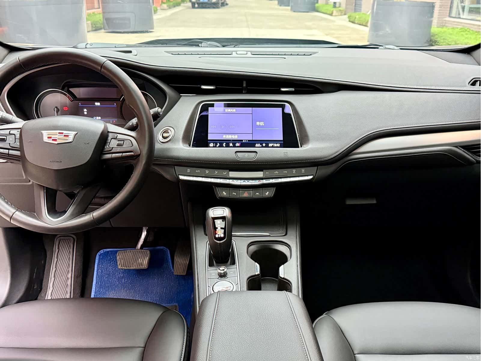 Cadillac XT4, 2018 9