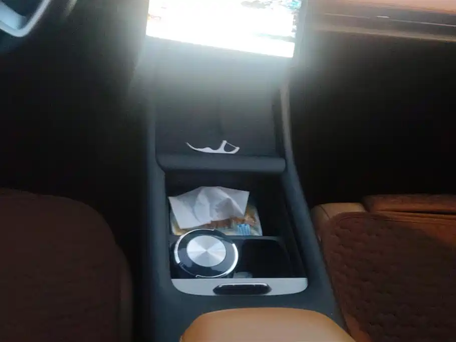 Geely Galaxy Galaxy L7