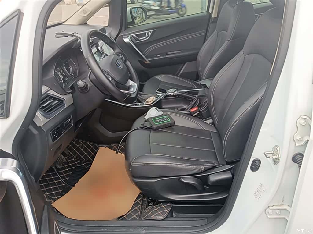 Geely X3, 2020 15