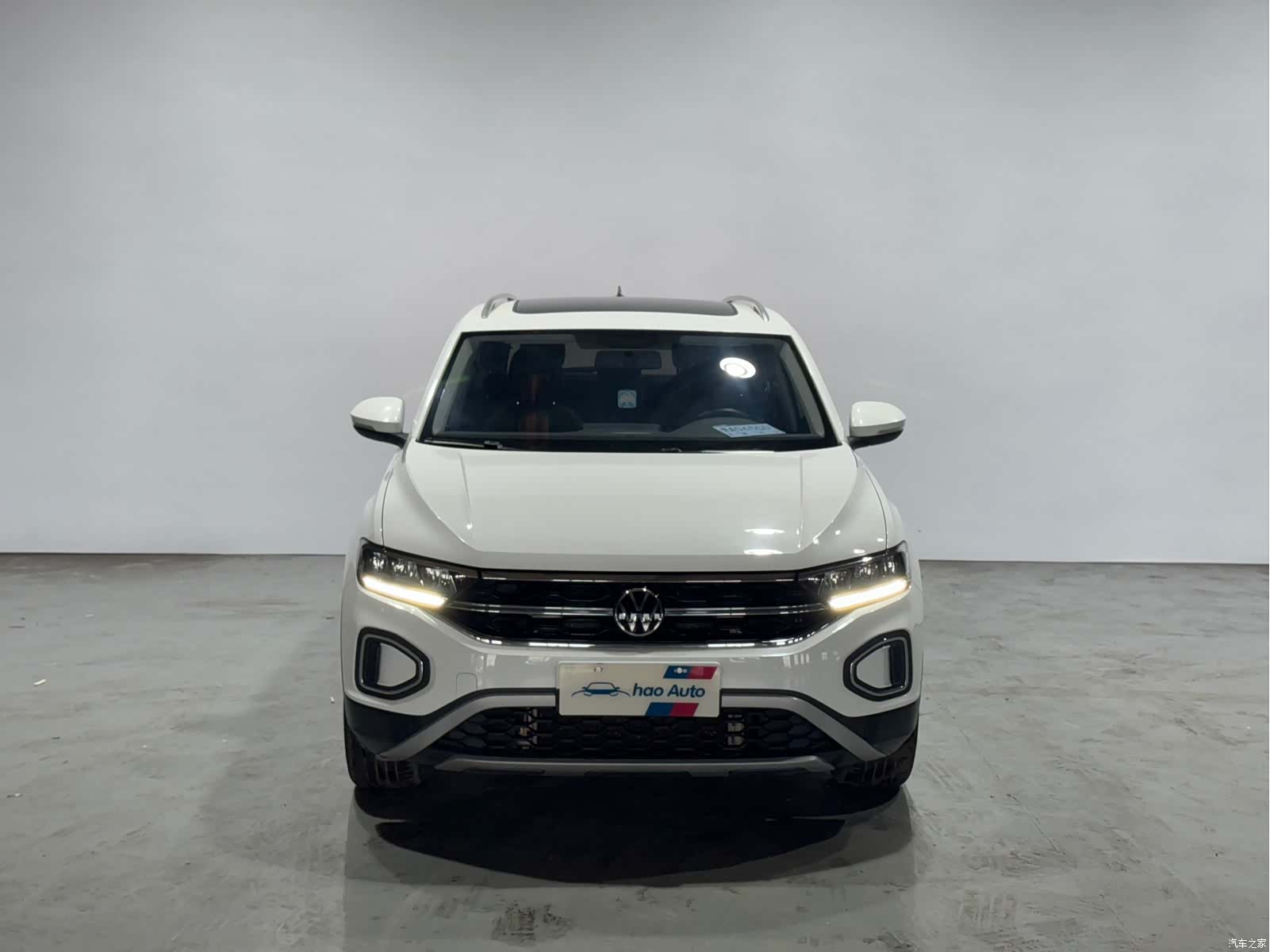 Volkswagen T-ROC, 2023 2