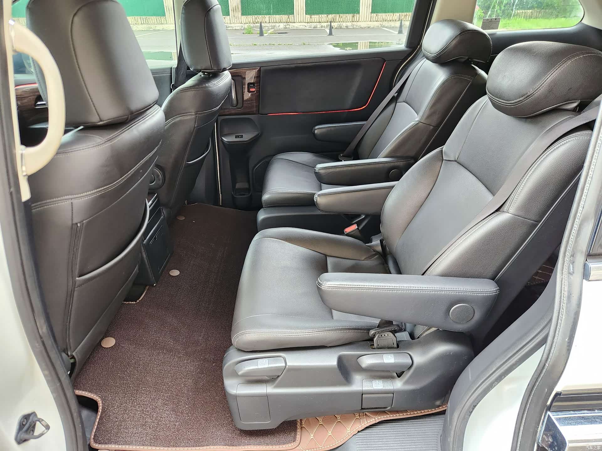 Honda Elysion, 2018 15