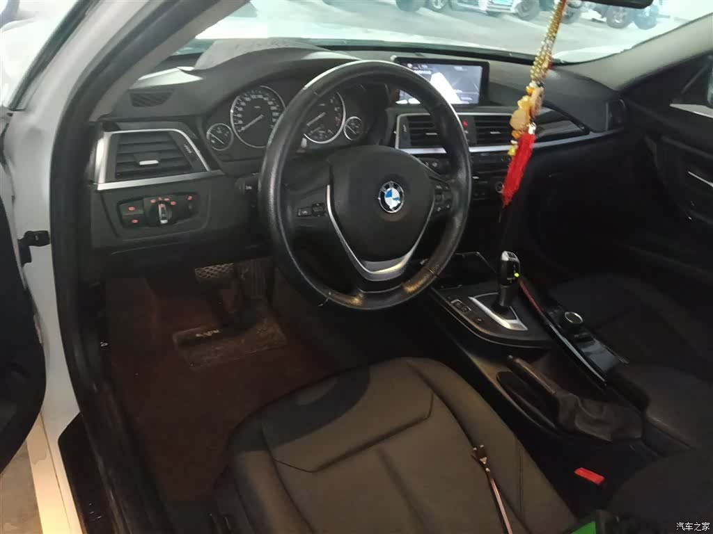 BMW 3 Series, 2016 10