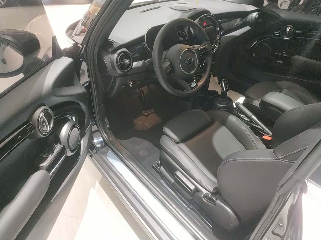 Mini Cooper, 2024 12
