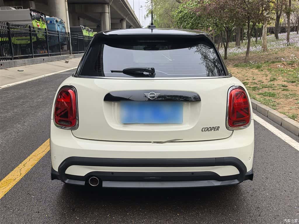 Mini Cooper, 2022 12