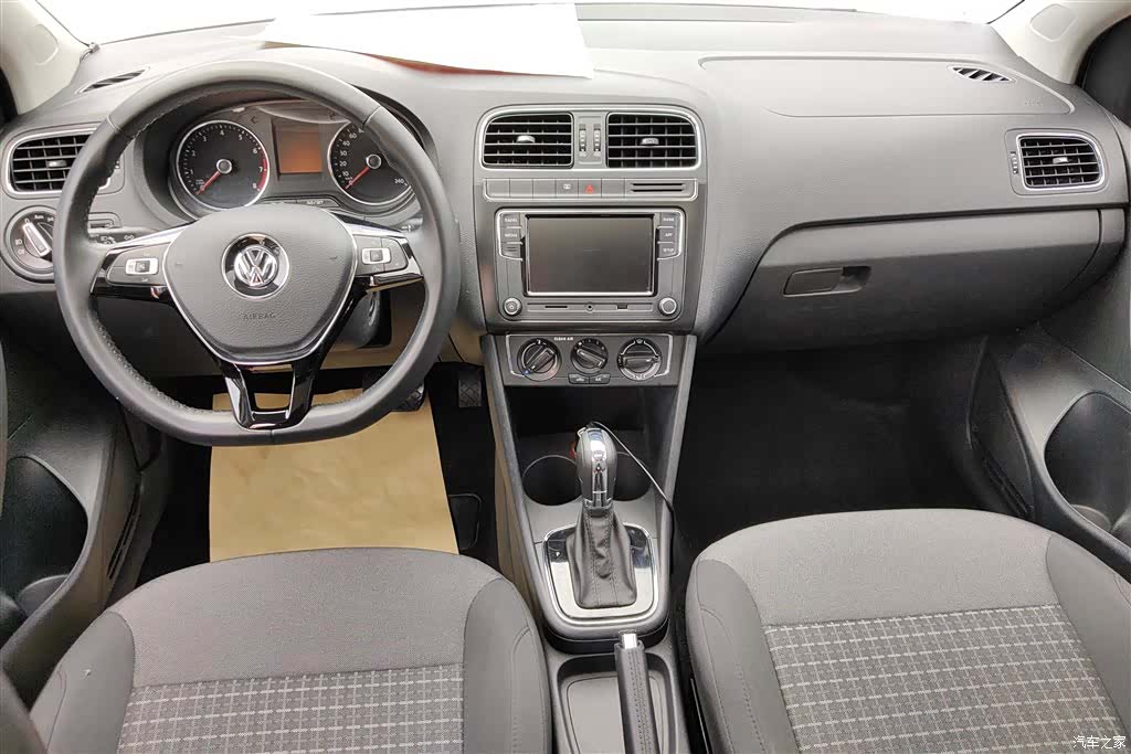 Volkswagen Polo, 2017 12