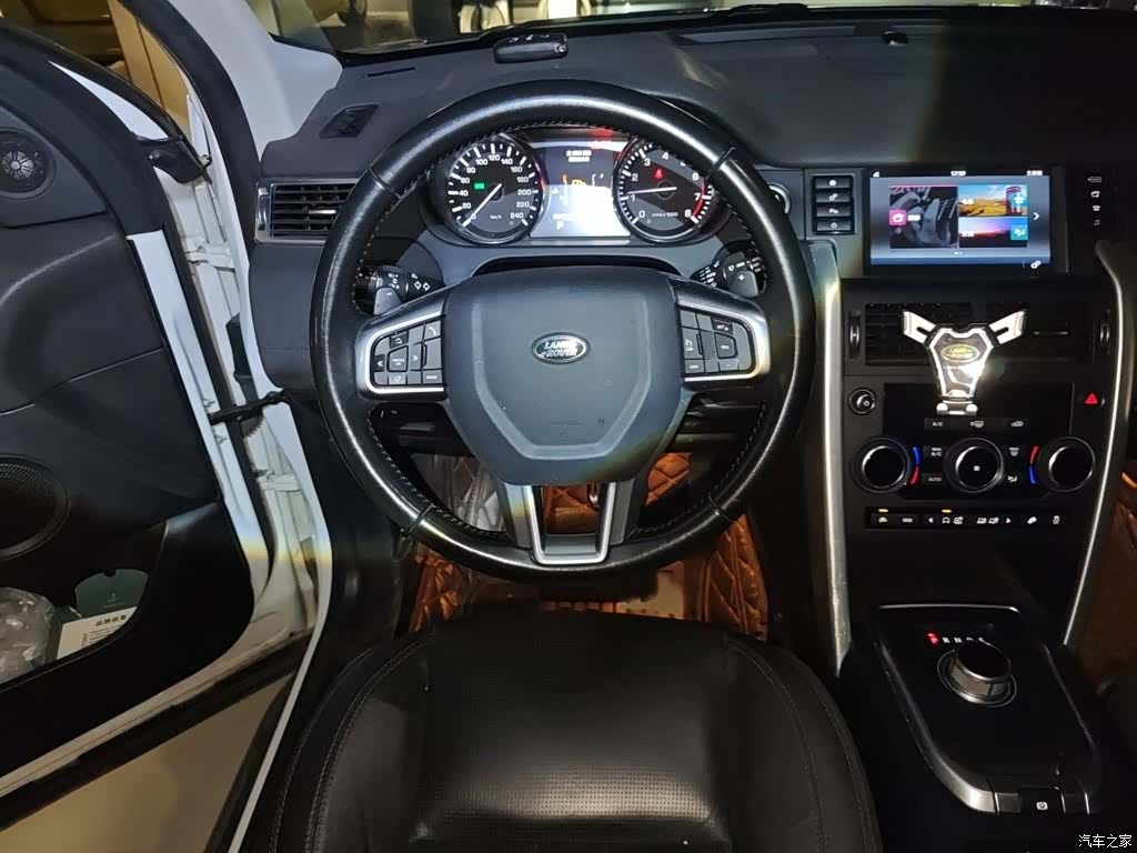 Land Rover Discovery, 2017 3