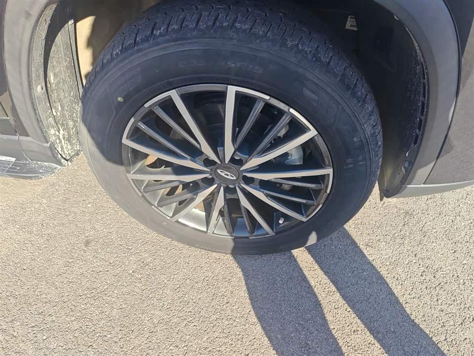 Chery Tiggo 8 PLUS Kunpeng e+